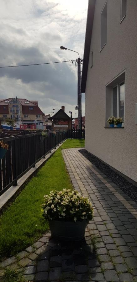 Appartamento Przy Porcie Łeba Esterno foto